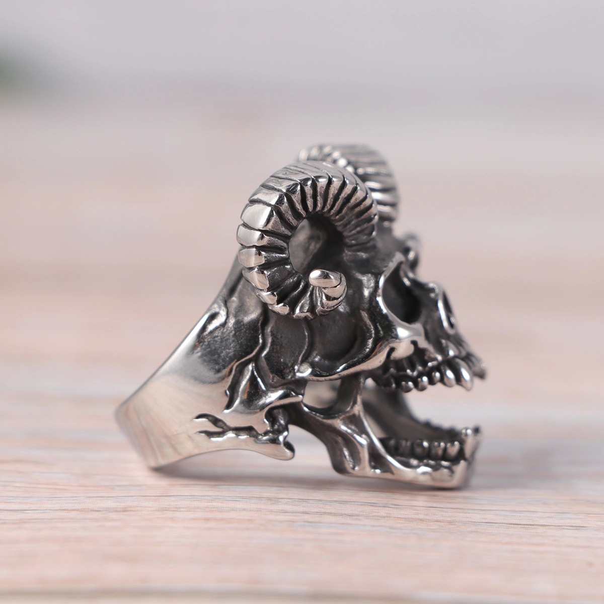 Punk Ram Skull Finger Ring Man Stainless Steel Finger Ring Animal Shape Ring Supplies Size 8