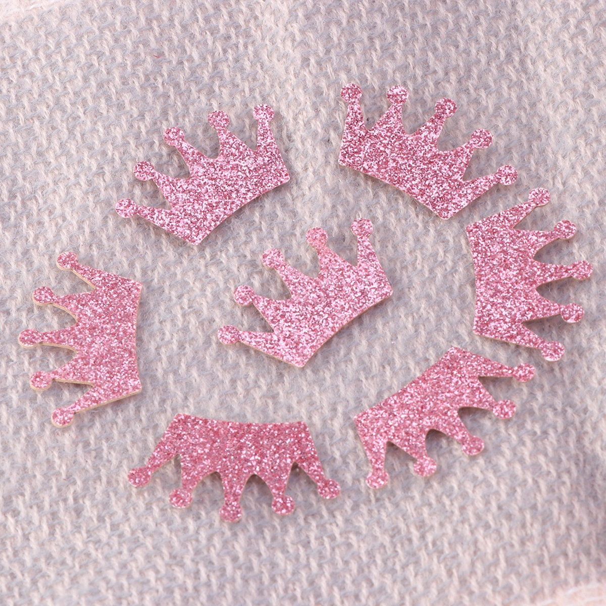 100Pcs Double Sided Super Flash Crown Shape Confetti Scattering Supplies Table Decor for Wedding Party Birthday Festival (Rose Gold)