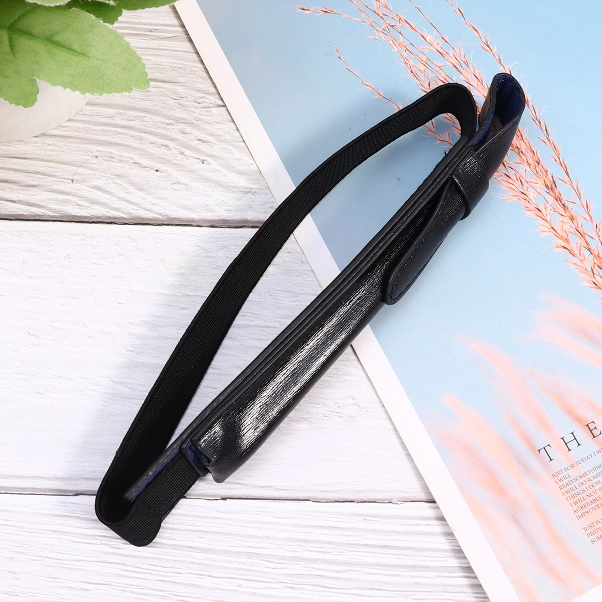 PU Capacitive Stylus Bag Anti-Lost Anti-Fallen Pen Bag Storage Bags for Man Woman (Black)