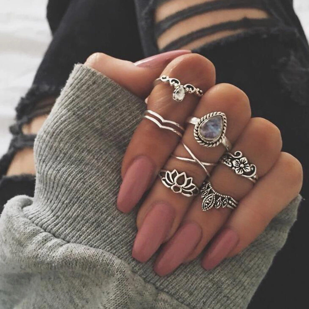 7PCS Vintage Ring Set Hollow-out Carving Ring Engagement Couple Ring Fashion Jewelry for Women and Girls (Ancient Silver)