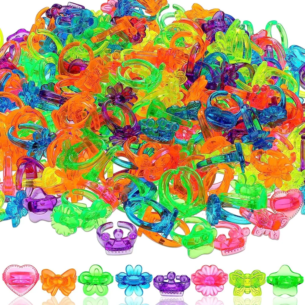 100Pcs Plastic Rings Party Favor Rings Little Girl Jewelry Dress Up Play Toys