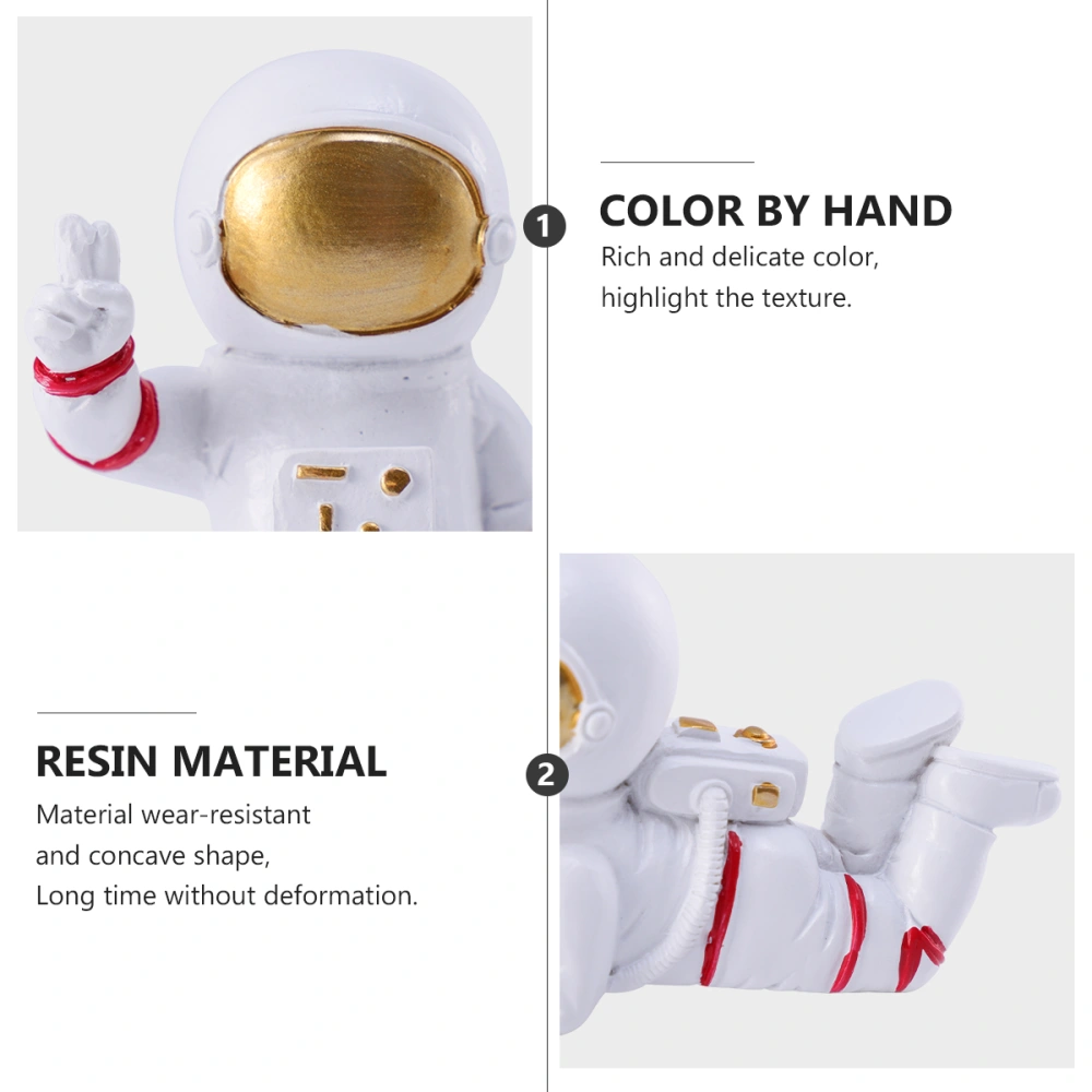 2Pcs 3D Resin Astronaut Wall Sticker Creative On-Off Decor Sticker Socket Switch Sticker Protective Cover (White)