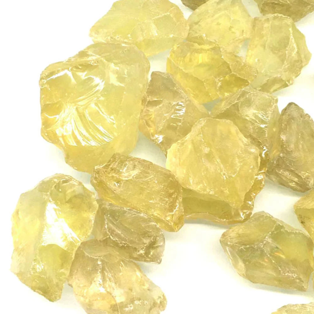 1 Pack of 100g Brazilian Natural Citrine Rocks Chips Stone Irregular Shape Crystal Diffused Decorative Stone for Home Aromatherapy Flowerpot Gravel Supplies (Light Yellow)