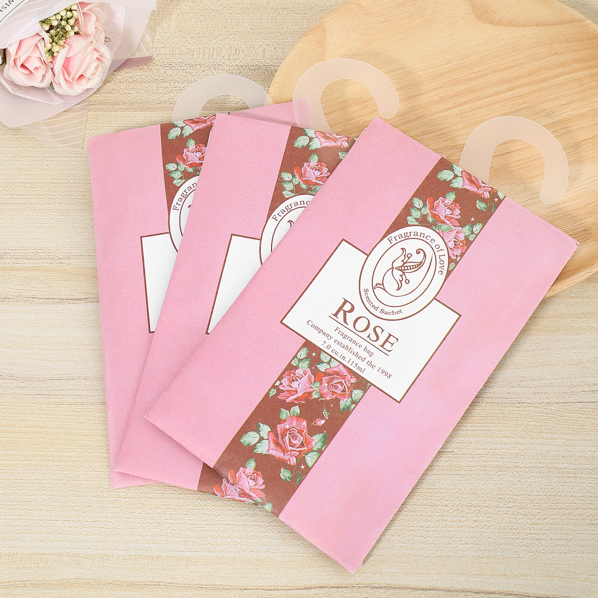 Vosarea 3pcs Scented Sachets Premium Hangable Scented Pouches Fresh Fragrance Sachets for Drawers Closets (Rose)