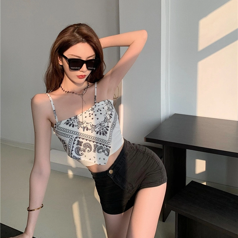 Women’s Spaghetti Strap Camisole, Paisley Hanky Hem Crop Cami Tops
