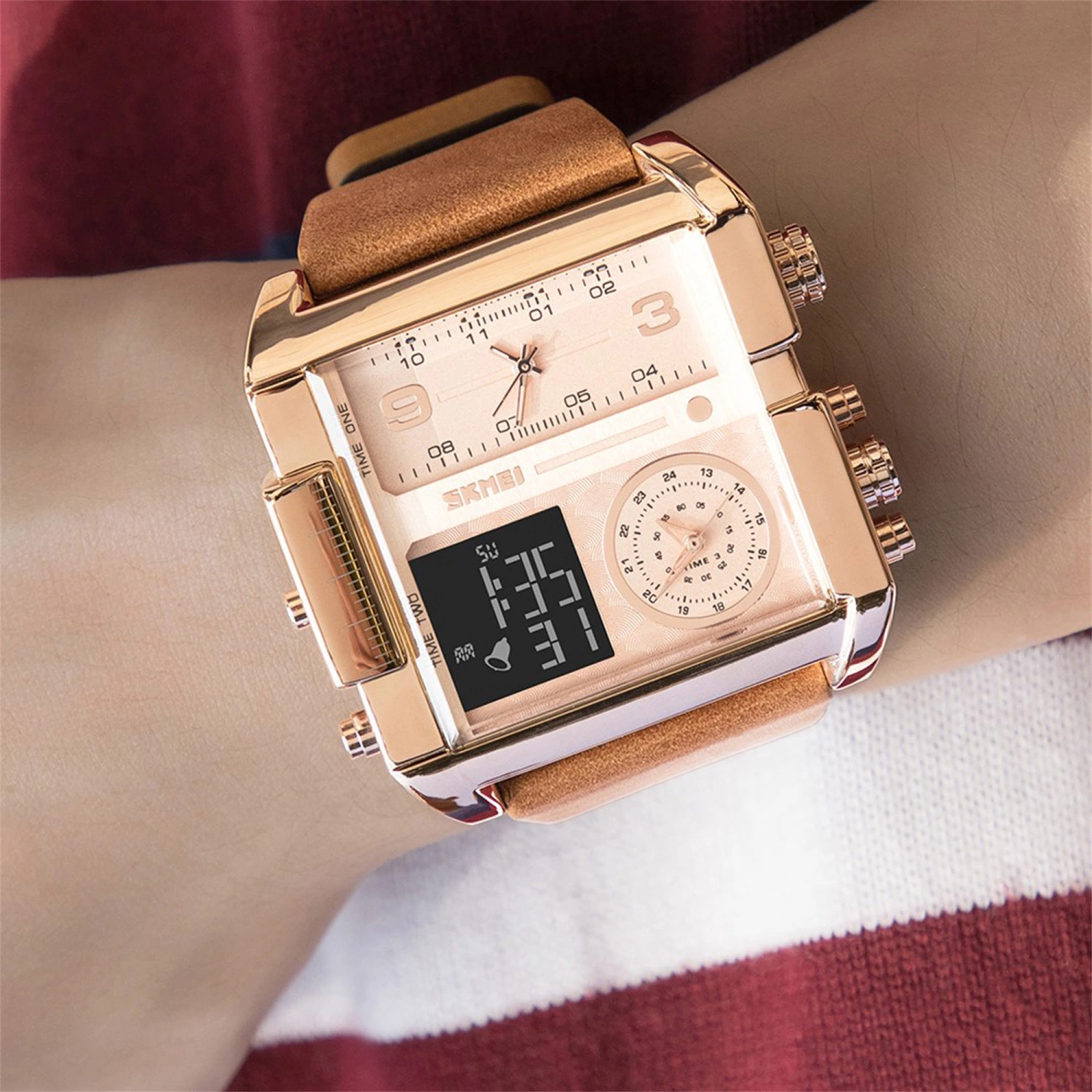 Men’ s Watch, Multifunctional Quartz Watch with Square Dial Plate