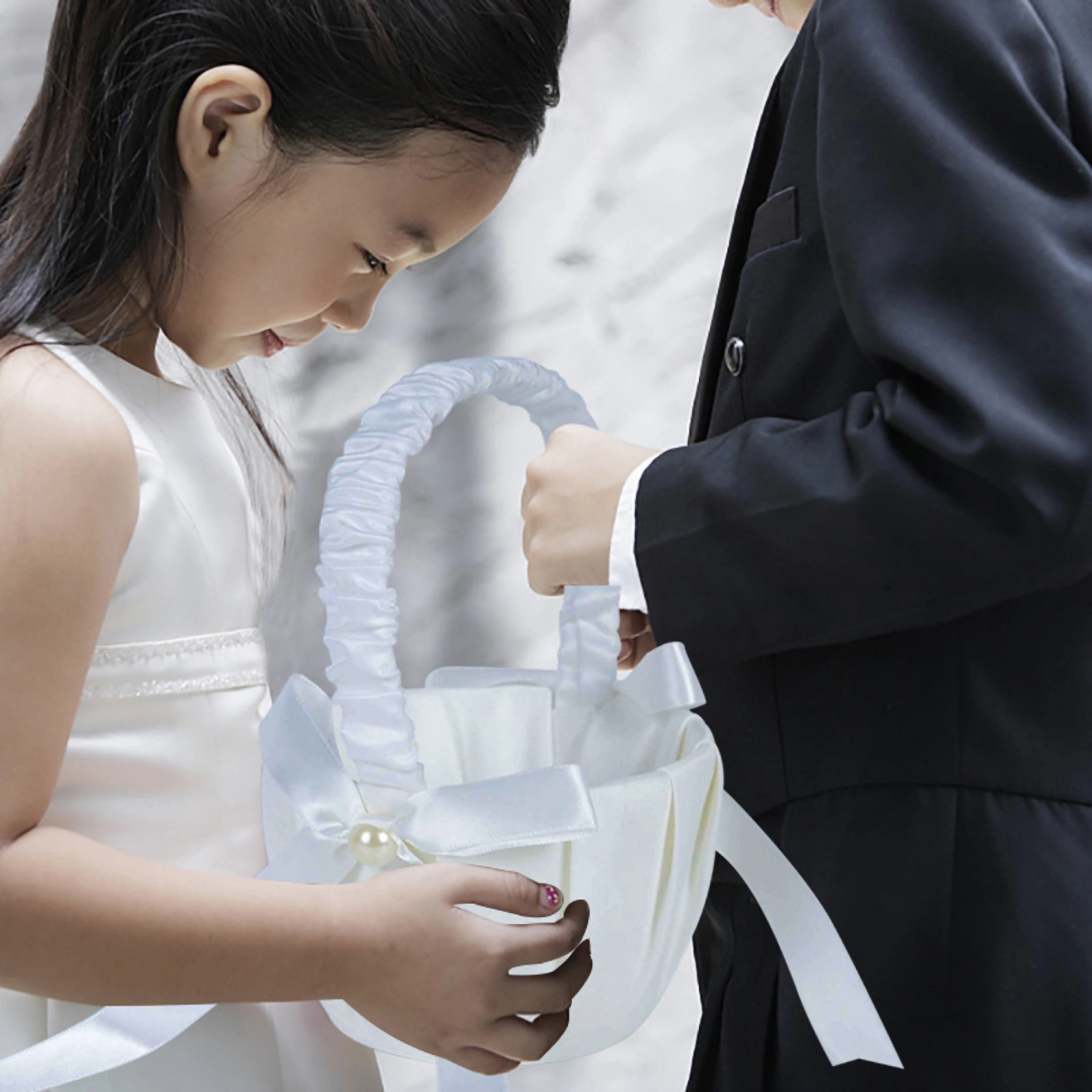 Wedding Basket Satin Bowknot Faux Pearl Flower Girl Baskets 