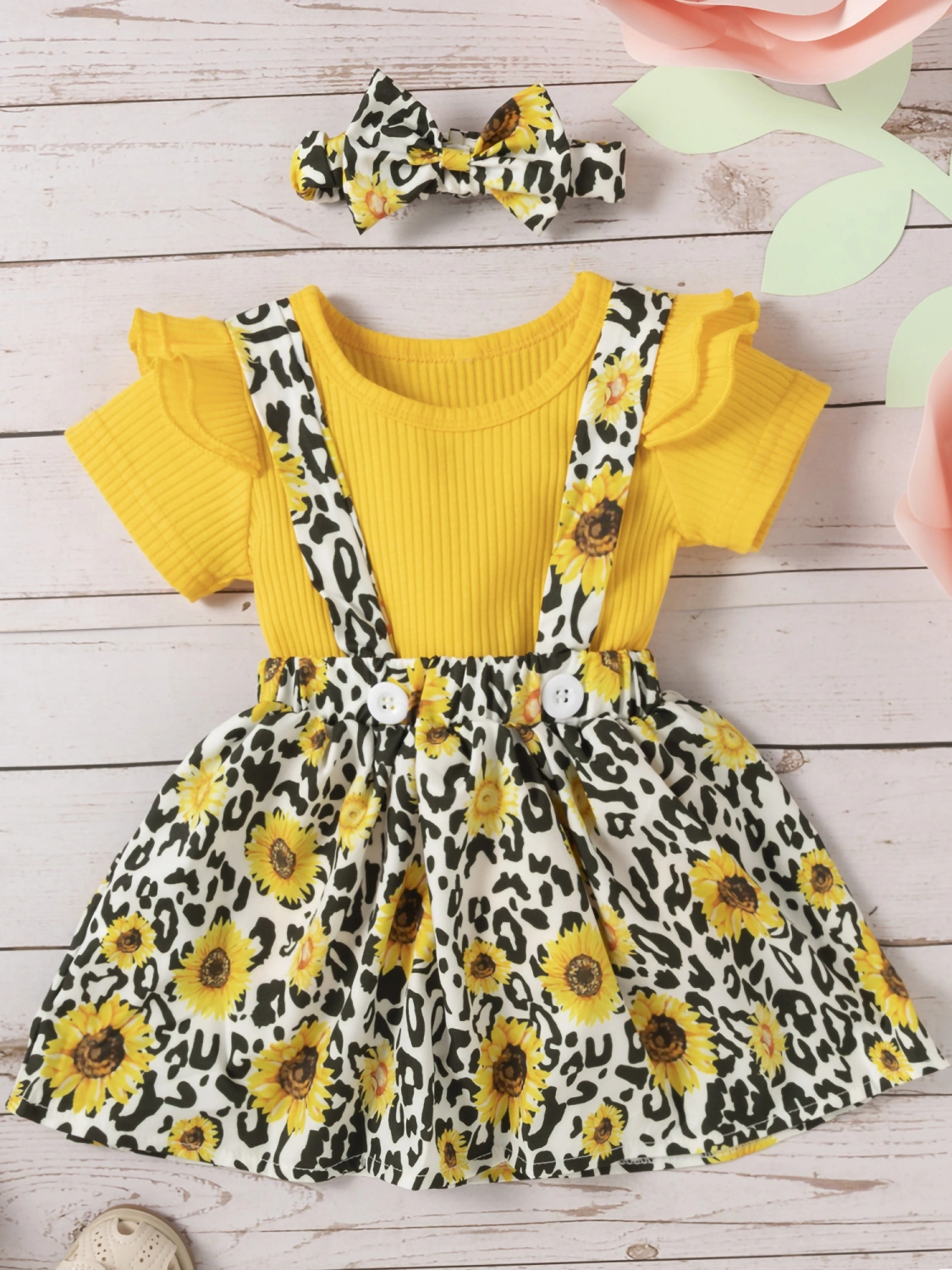 Baby Girl Outfits Solid Color T-shirt Print Suspender Skirt Headband