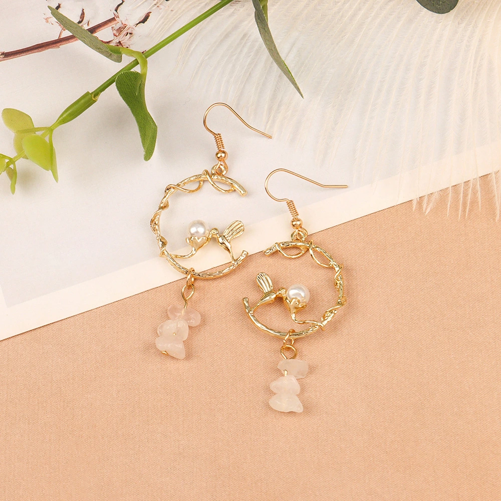 Women's Clip On Earrings, Bird Magpie Pearl Decoration Ear Hook