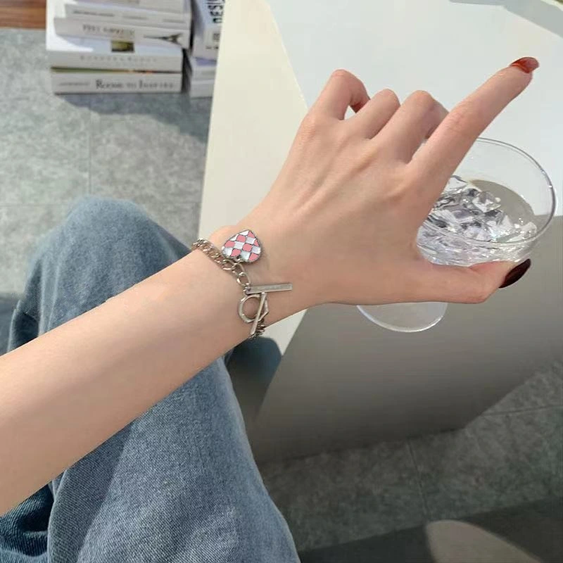 Women/Girls Bracelets, Checkered Grid Heart-Shaped Pendant Bracelet