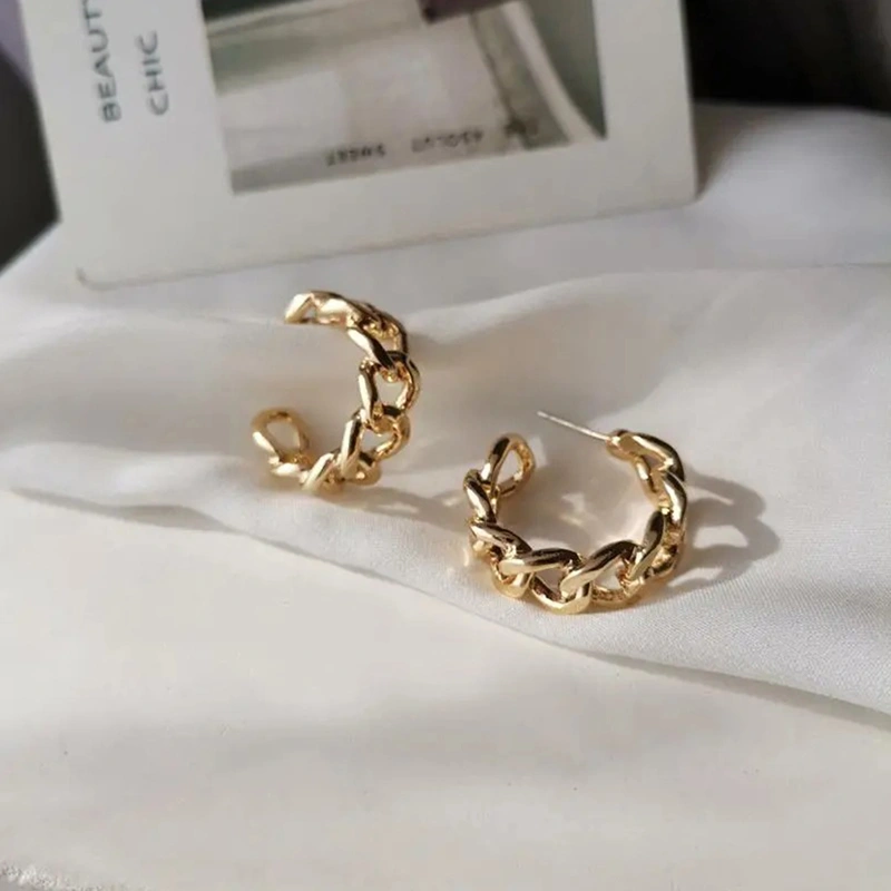 Chain Hoop Earrings C-shaped Fashion Jewelry Gold Hollow out Earrings