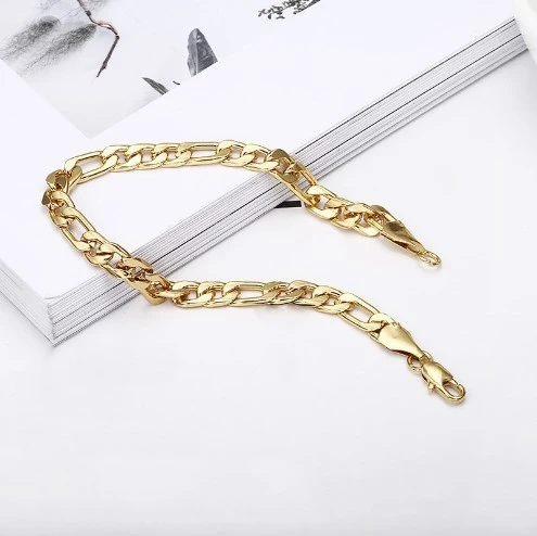 Men Gold Personalized Cuban Bracelet 18K Gold Classic Hip Hop Bracelet