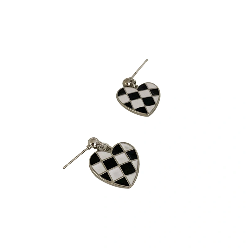 Women Alloy Earrings, Heart Shaped Checked Dangle Ear Pendant