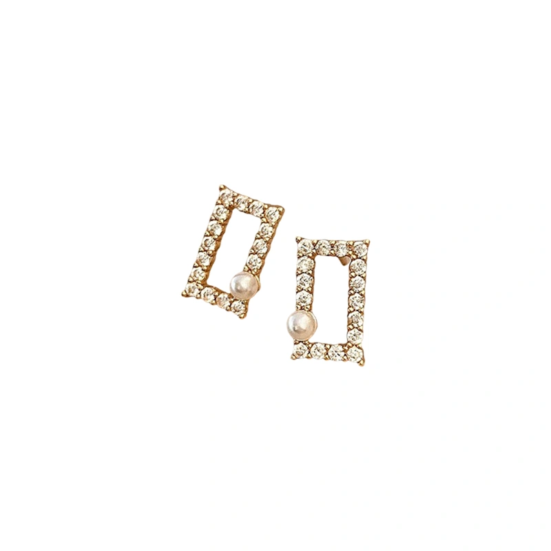 Women Fashion Geometric Stud Earrings for Party, Travel, Work