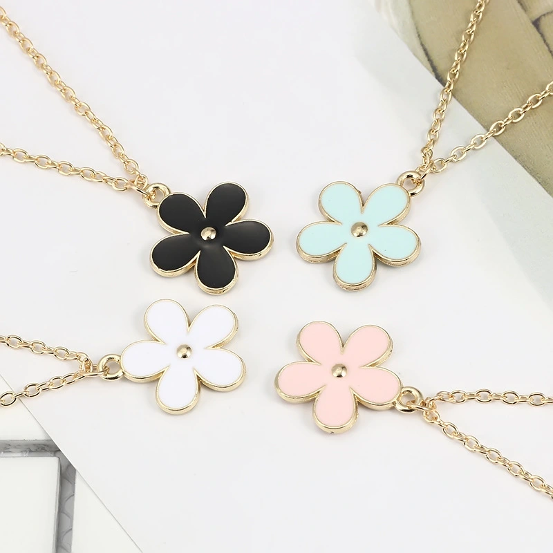 Women Fashion Flower Pendant Necklace Charm Jewelry Gift for Ladies