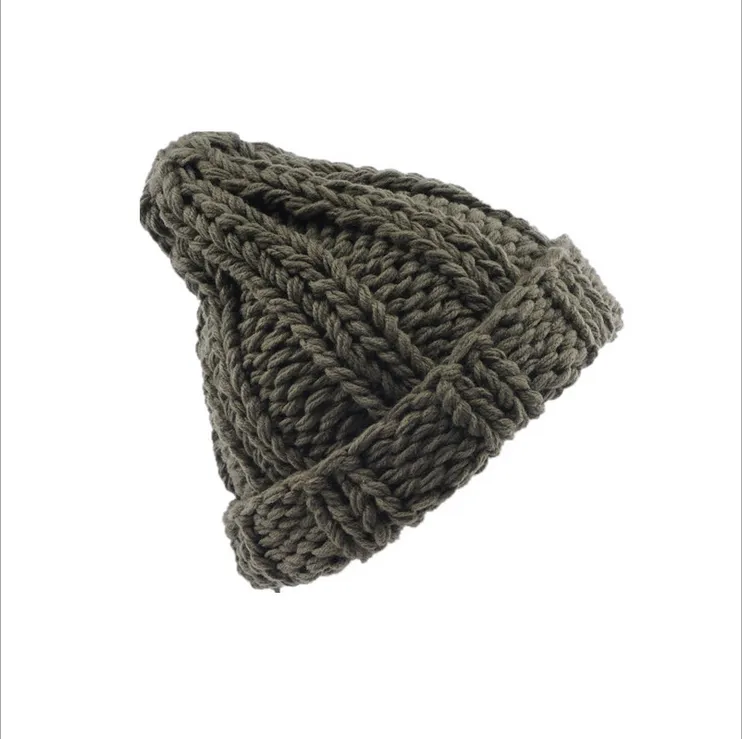 Ladies Knitted Cap Monochrome Leisure Autumn and Winter Warm Hat