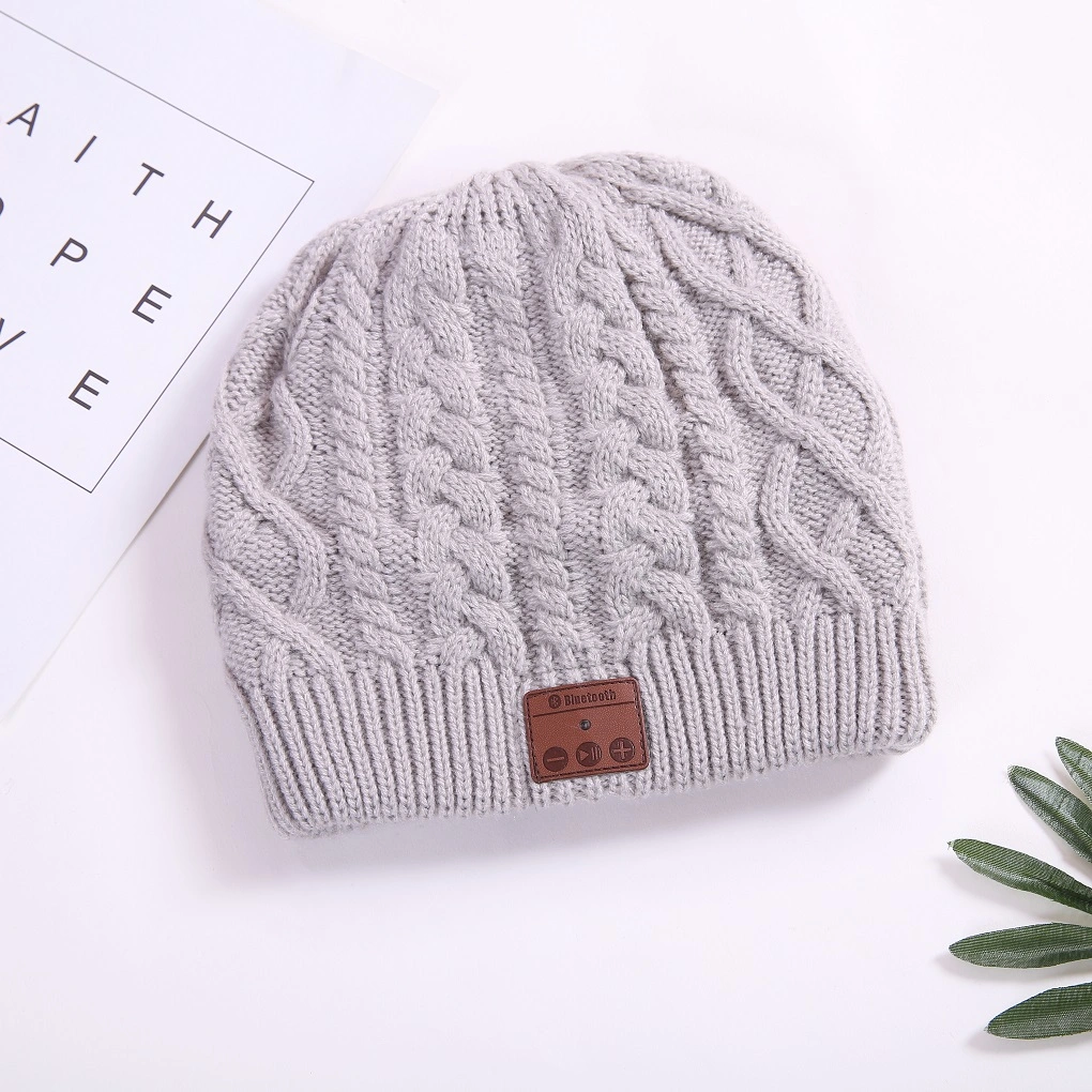Adult Beanie Bluetooth Hat, Bluetooth 4.2 Smart Speakerphone Cap