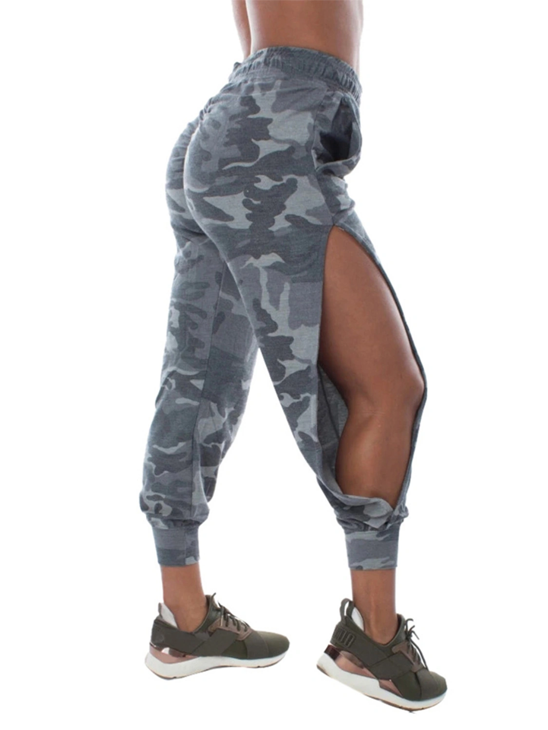1 * Pants
Tie-Dye Purple / Tie-Dye Green / Camouflage Green / Camouflage Red