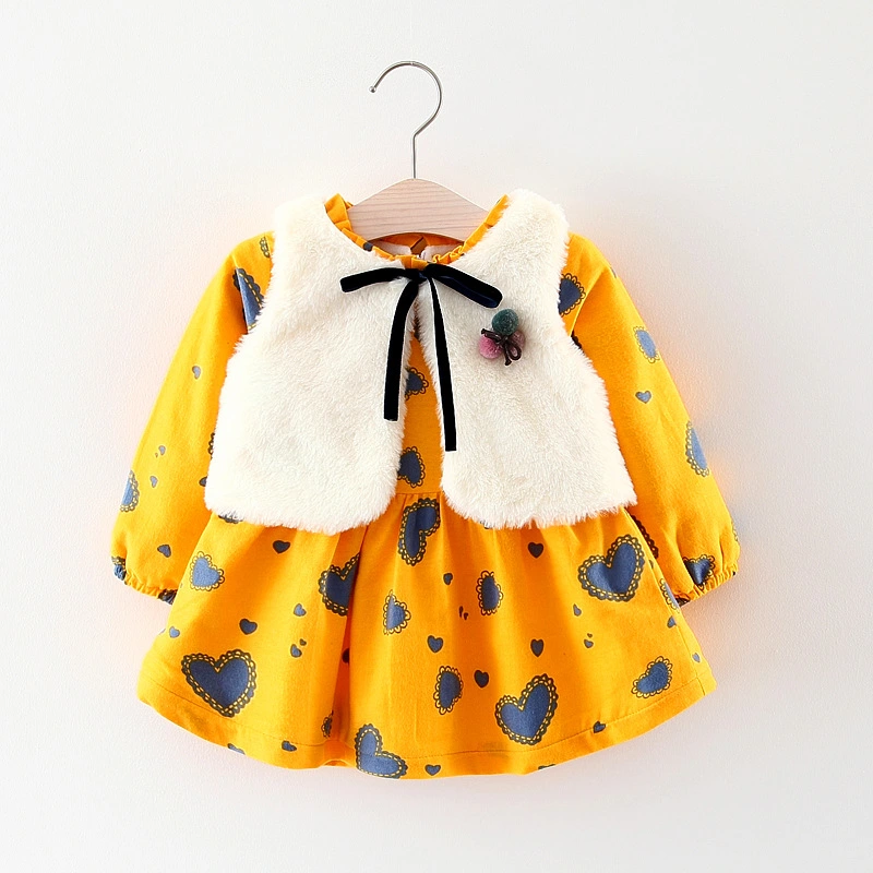 2 Pcs Girl's Dress Set, Heart Print Long Sleeve One-piece, Plush Vest Shawl