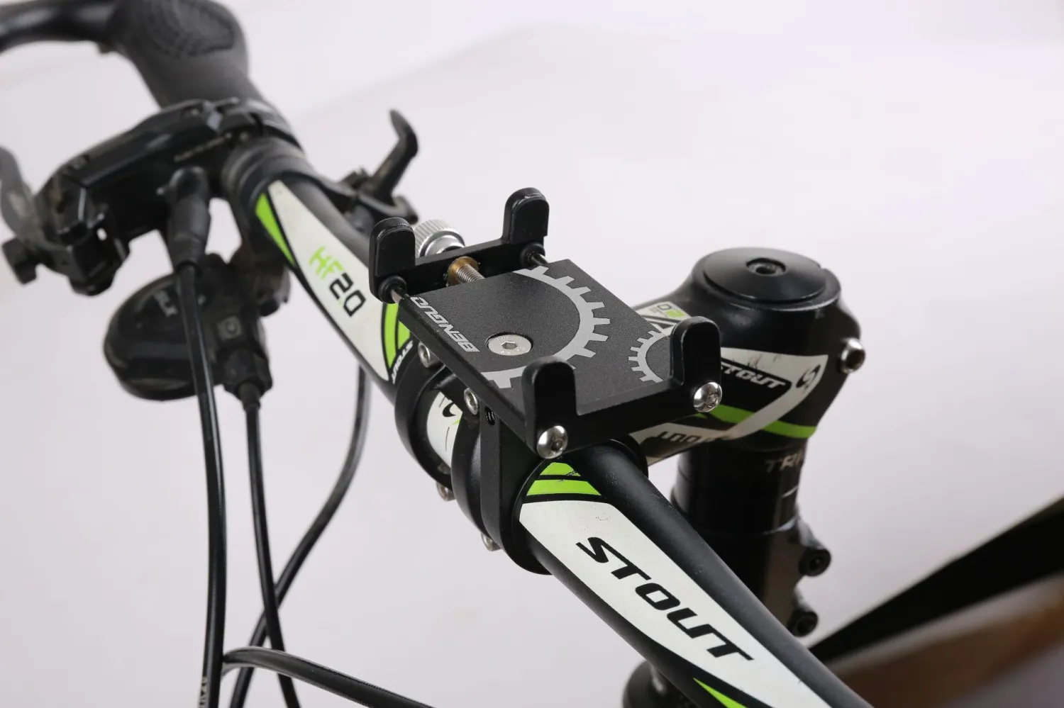 Universal Bicycle Mountain Bike Aluminum Alloy Mobile Phone Bracket
