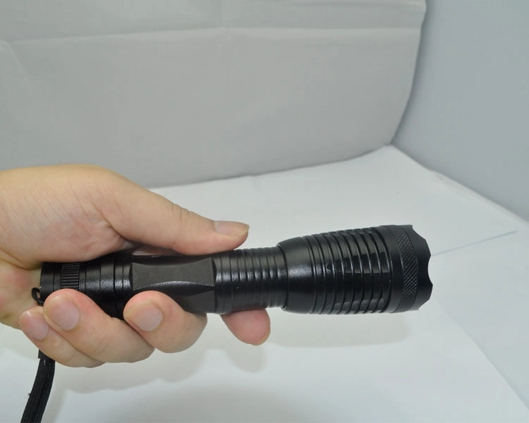 1200 Lumens Bright LED Flashlight, High-Power Zoomable Flashlight