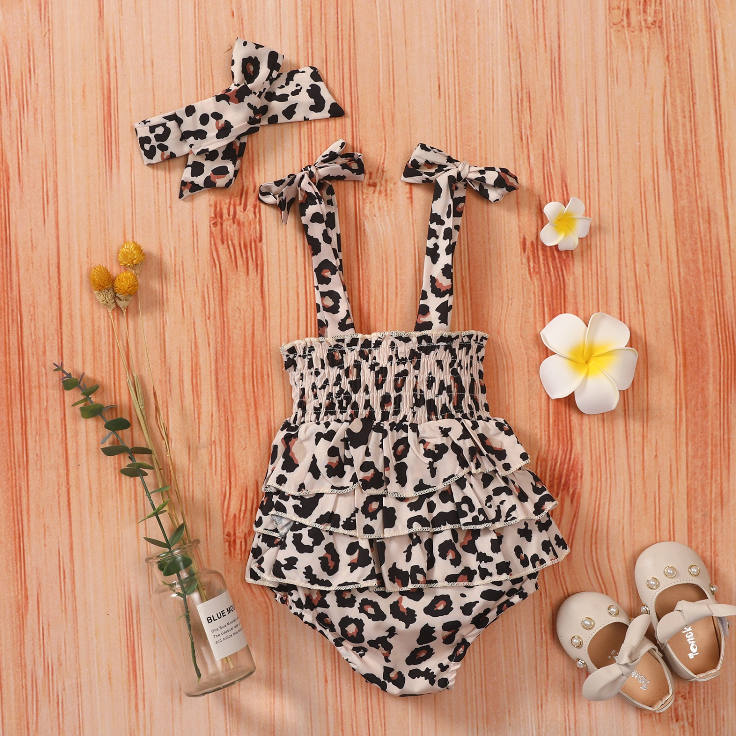 Smocked Tie-up Leopard/Polka Dot Print/Solid Color Romper + Headband