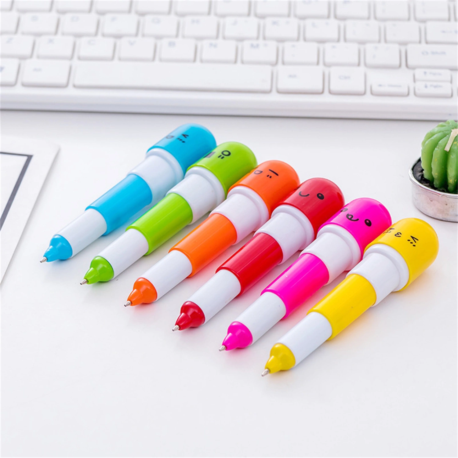 Pills Shaped Pens Smoother Writing Retractable Mini Portable Cute Cartoon Pills Shaped Pens for Classroom Reward Gifts