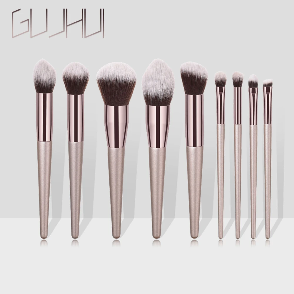 4pcs/10pcs/14pcs/18pcs/20pcs Multifunctional Fashion Professional Champagne Makeup Brushes Set.Suitable for blush, loose powder, foundation, blush, eye shadow, concealer, eyebrow, nose shadow, highlight