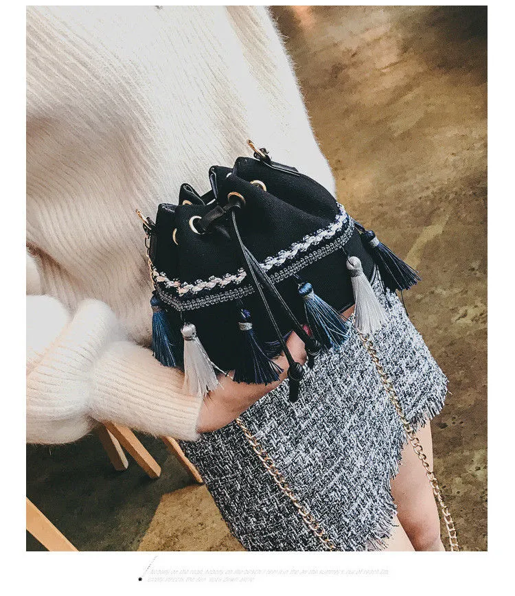 Women Shoulder Bag, Retro Tassels Metal Chain Party Messenger Pack