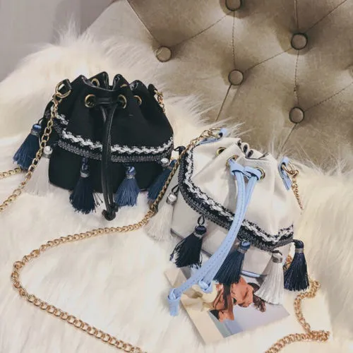 Women Shoulder Bag, Retro Tassels Metal Chain Party Messenger Pack
