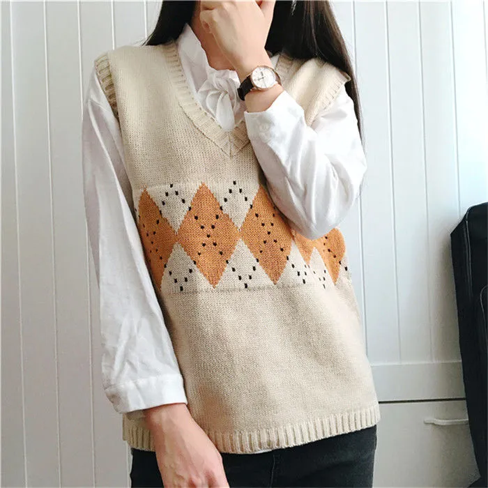 Women Knitted Vest, Sleeveless V-neck Loose Sweater with Rhomb Patterns