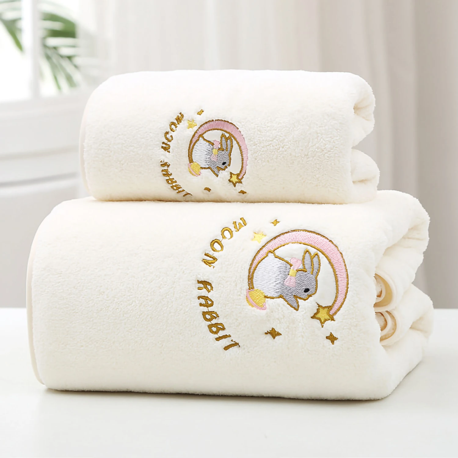 Bath Towel Coral Fleece Water Absorption Soft Thicken Shower Towel for Home Beach Beige 34x76