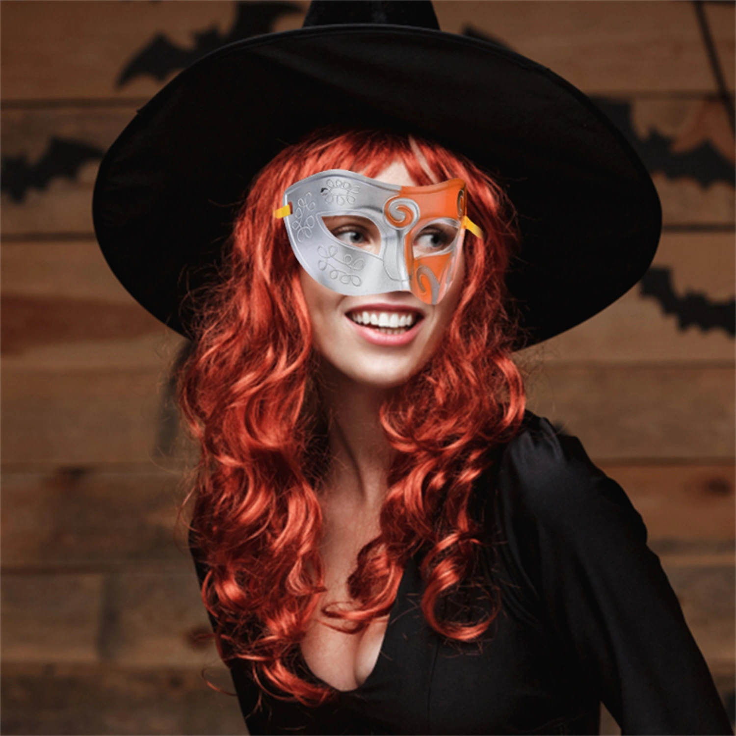 Halloween Half-Face Eyewear Shiny Metallic Face Covering Favors