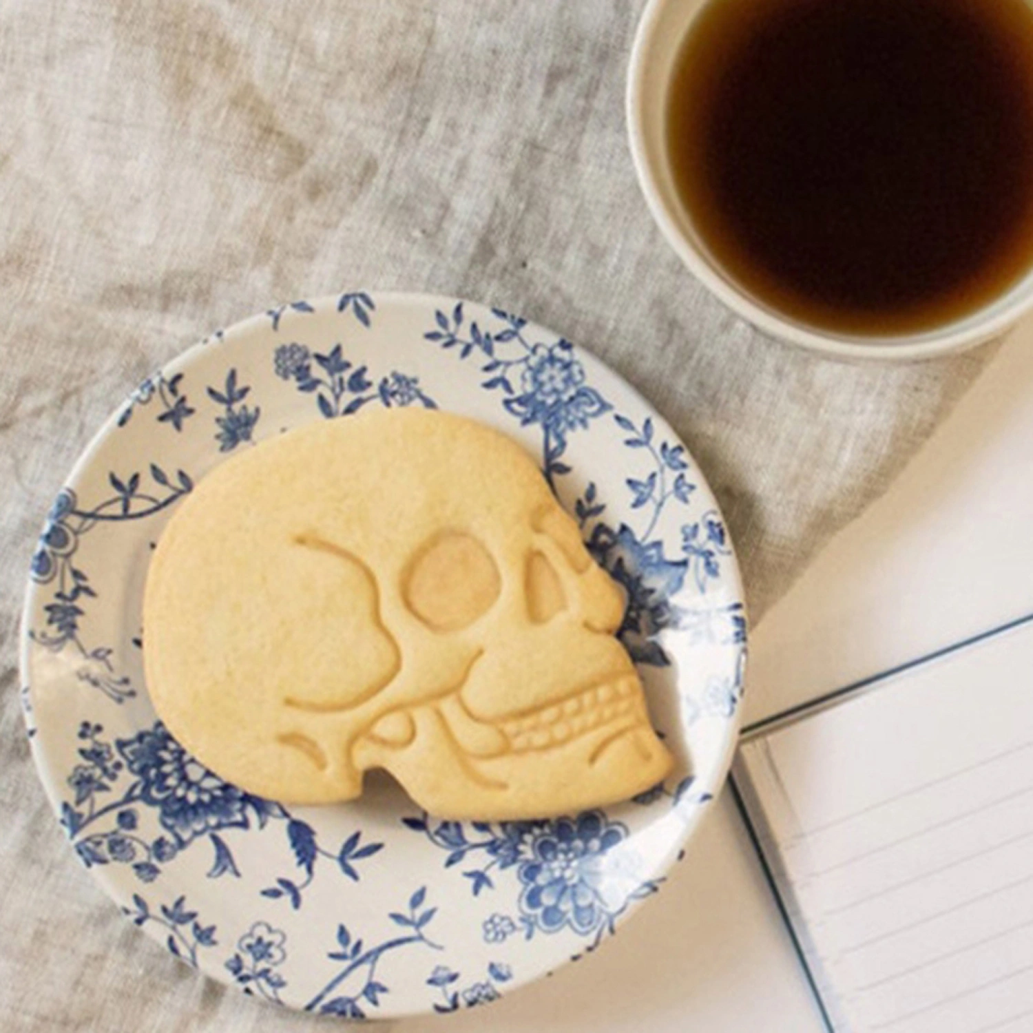 Halloween Cookie Cutters Skull Shape Biscuit Mold Sandwich Cutter