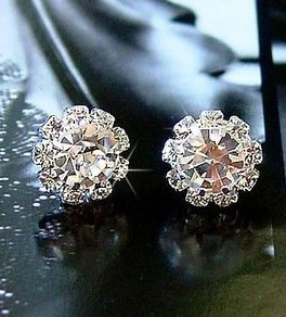 Female Ear Studs, Flower-Shaped Crystal Earrings Short Metal Eardrop