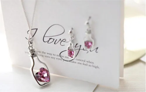 Ladies Pendant Light Bottle Heart Shaped Crystal Rhinestone Necklace