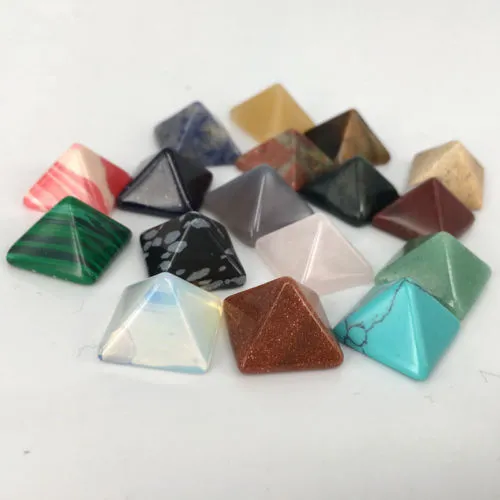 7 Pcs/Lot Chakra Pyramid Stone Set Crystal Healing Chakra Set Random Color