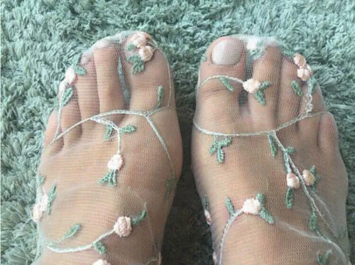 Ladies Socks Soft Flower Embroidery Transparent Silk Non-slip Socks