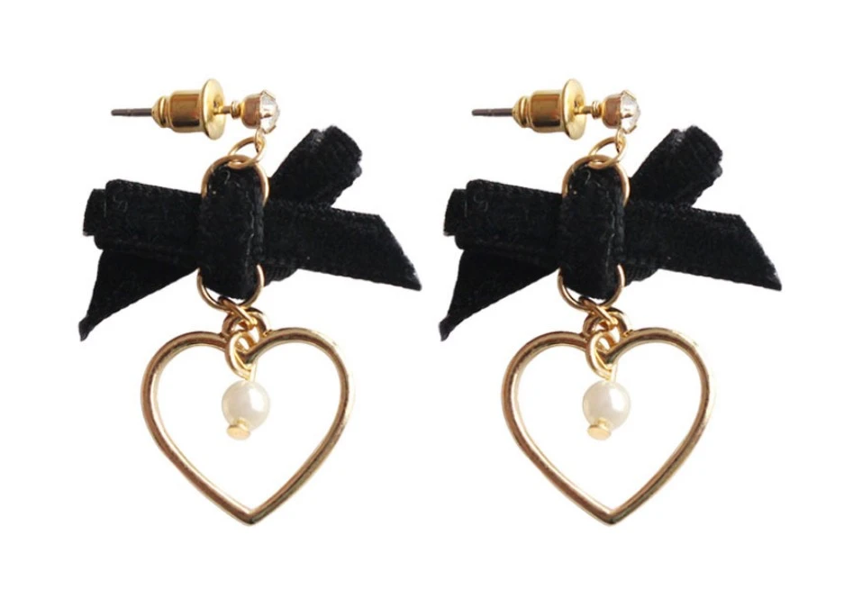 Ladies Earrings Light Knotted Bow Heart Pearl Decoration Earrings