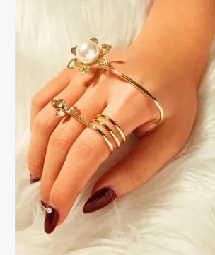 Flower Spiral Wrap Ring
Comfortable to wear
