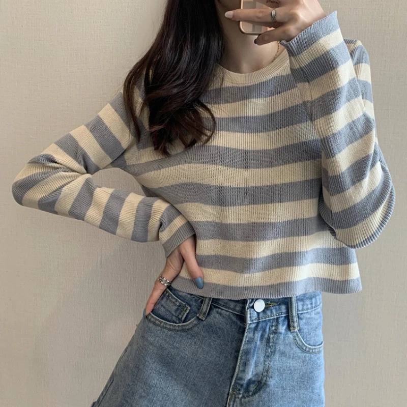 Women Striped Crop Tops, Long Sleeve Round Neck Loose Knit T-Shirts