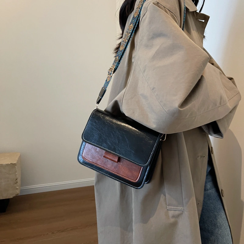 Women's Oily Leather Vintage Bag Crossbody