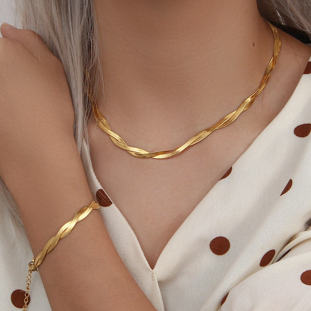 Special-interest Design Clavicle Chain Two-strand Weaving