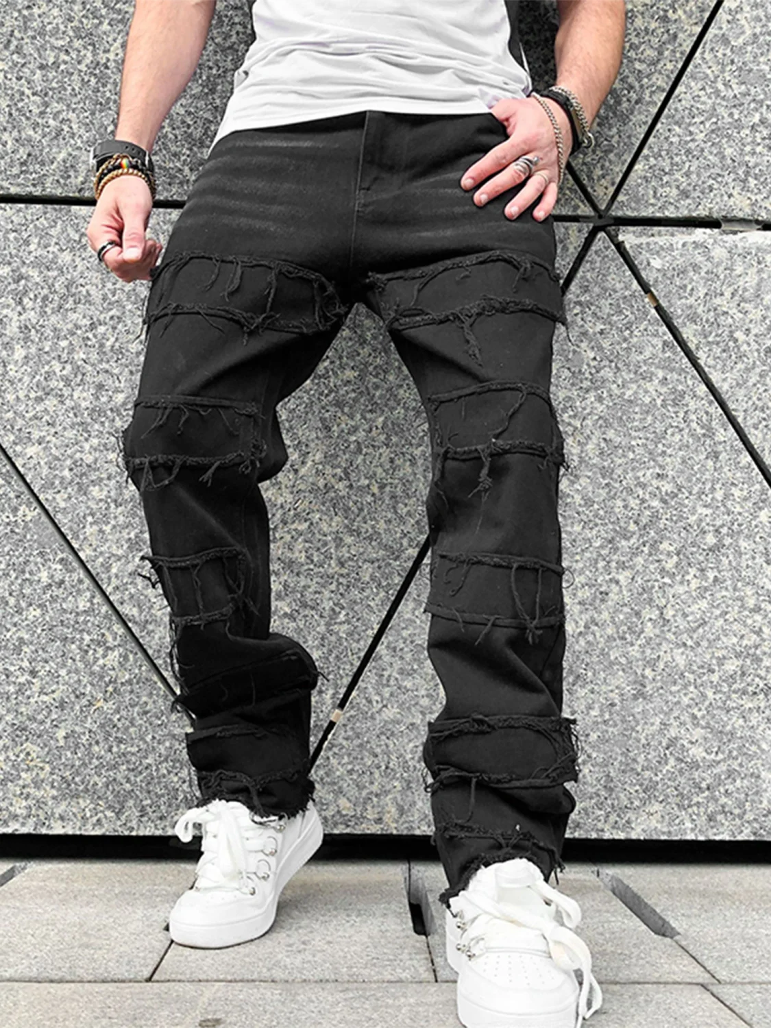 Men's Black Raw Trim Straight Fit Streetwear Denim Jeans with Pockets