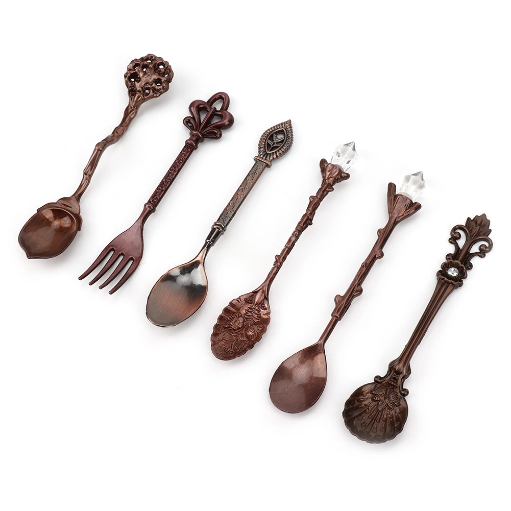 6Pcs Set Innovative Vintage Retro Zinc Alloy Spoons Fork Set Cutlery Kitchen Accessory(Red Bronze (HeartShaped Fork Handle) )