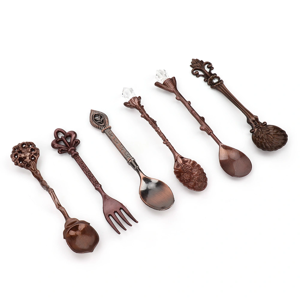 6Pcs Set Innovative Vintage Retro Zinc Alloy Spoons Fork Set Cutlery Kitchen Accessory(Red Bronze (HeartShaped Fork Handle) )