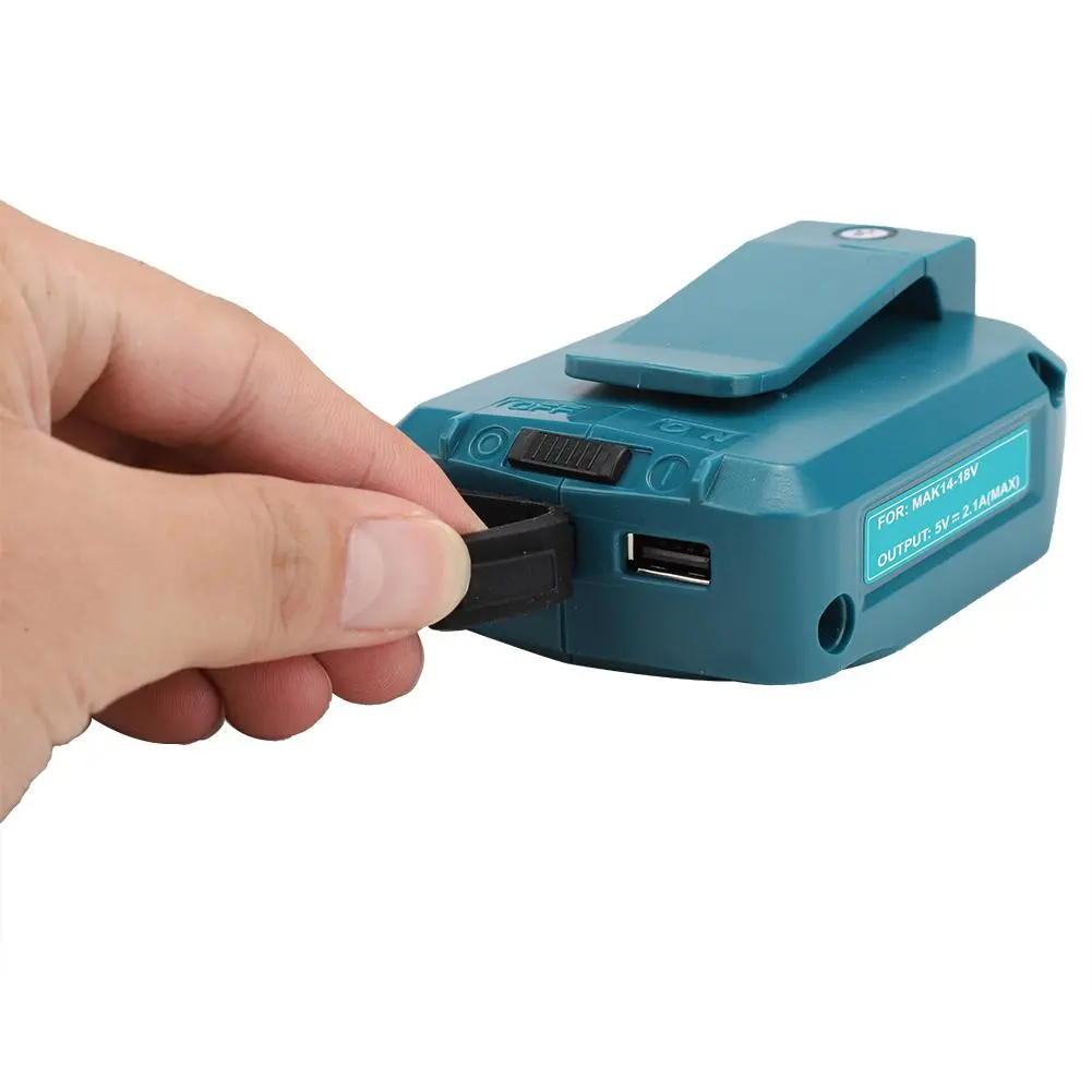 for Makita USB Converter Head for ADP05 14.4/18V Lithium Battery(Green)