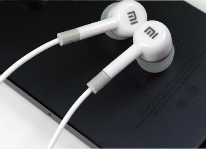 Xiaomi 2 In-Ear Earphone With Remote and Mic 3.5mm earphones for Android phone
