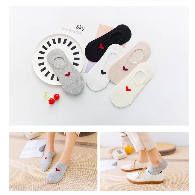 Cute Heart Shape Antislip Cotton Ankle Socks（Milky white）