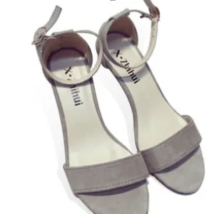 Women's Korean Style Strap Sandles with Thick Heel Gray 36 yards